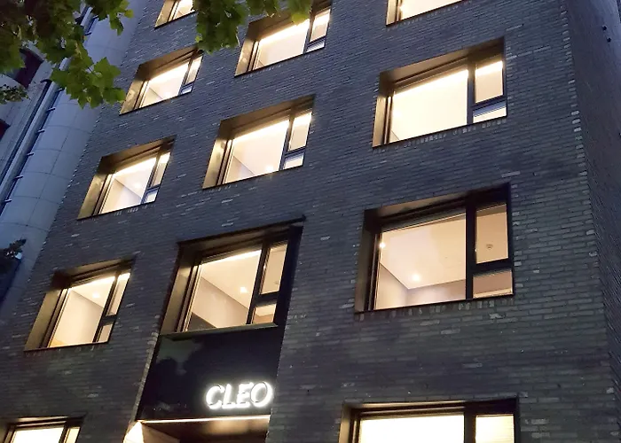 Cleo Hongdae