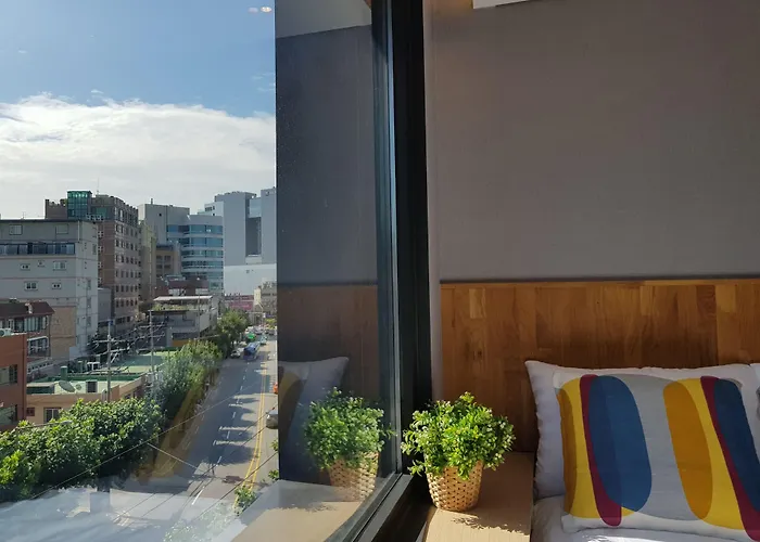 Cleo Hongdae Hostel Seoul