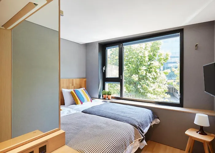 Hostel Cleo Hongdae Seoul